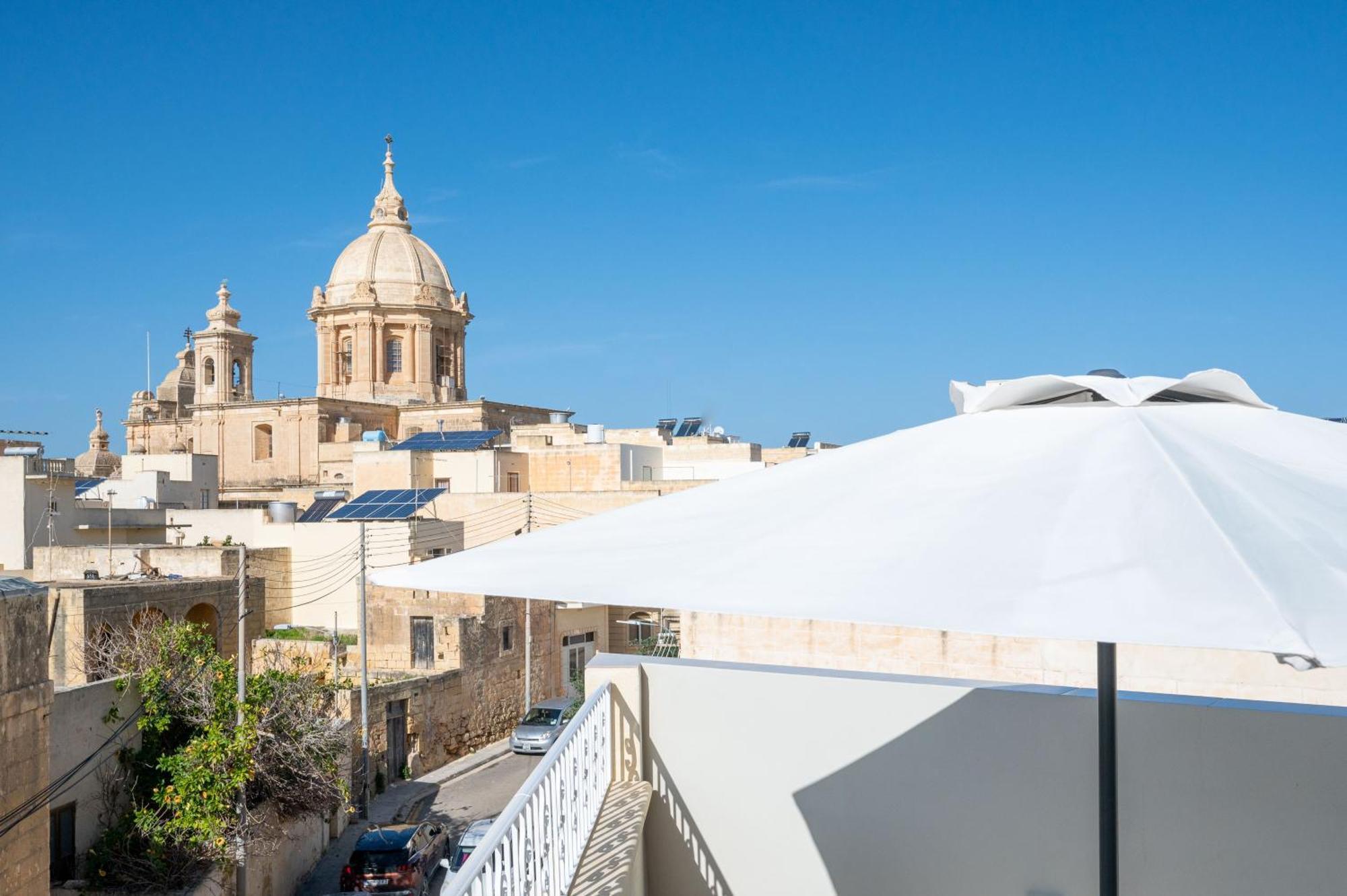 Ta' Dun Martin And Taz-Zija Bed And Breakfast In-In-Nadur Extérieur photo